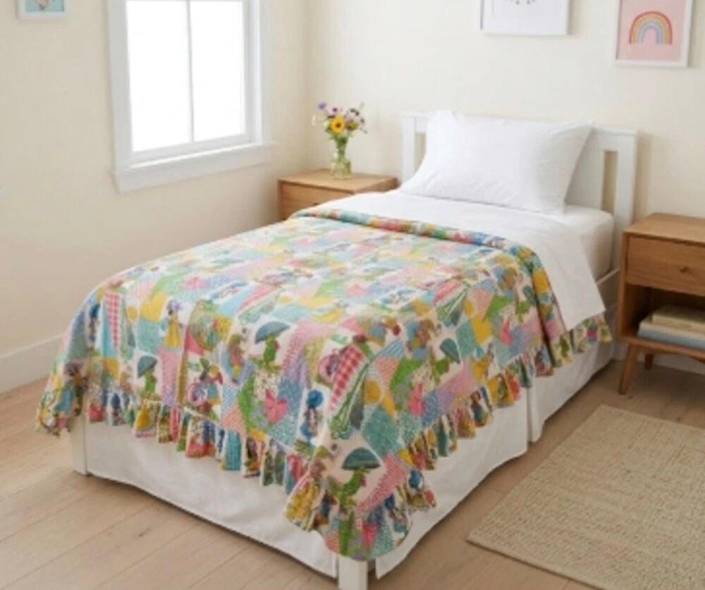 Holly Hobbie Vintage Twin Flat Bedspread Top Sheet 70s Cottagecore Bedding